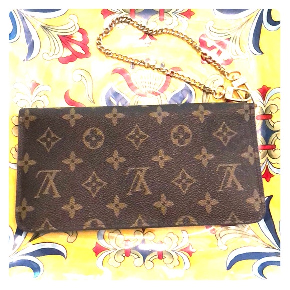 Louis Vuitton Handbags - Louis Vuitton Wallet Chain Wristlet